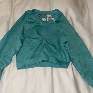 gymshark long sleeve top! new without tags, size medium